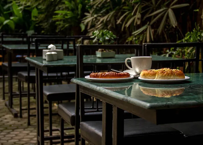 Jagat Hotel