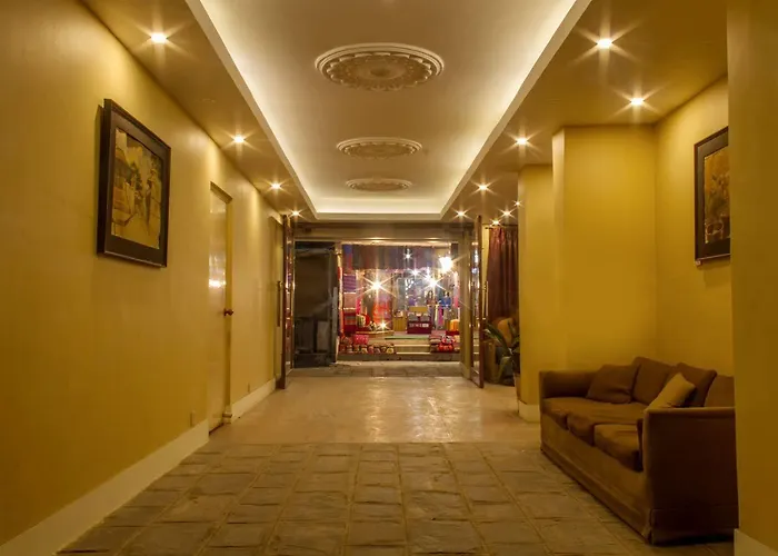 Jagat Hotel